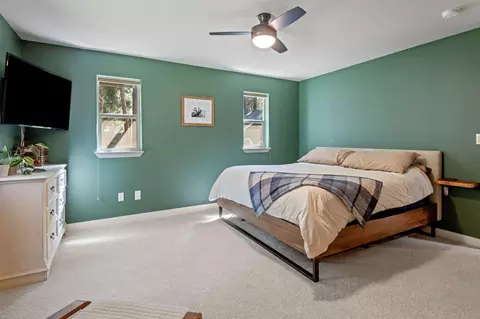Bedroom - 15375 Ponderosa Loop, La Pine, OR 97739 photo 1 of 4