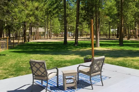 Exterior - 15375 Ponderosa Loop, La Pine, OR 97739 photo 6 of 13