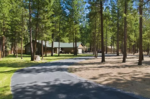 Exterior - 15375 Ponderosa Loop, La Pine, OR 97739 photo 12 of 13