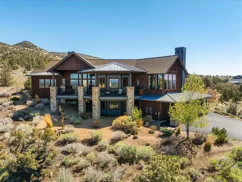 16368 SW Hat Rock Loop, Powell Butte, OR 97753