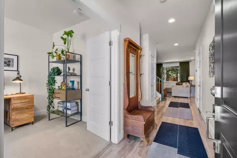 Entry Way - 19985 Voltera Pl, Bend, OR 97702 photo 1 of 4