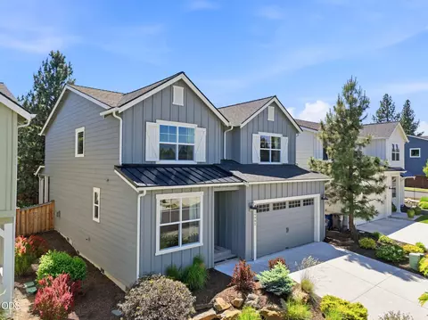 Exterior - 19985 Voltera Pl, Bend, OR 97702 photo 3 of 11