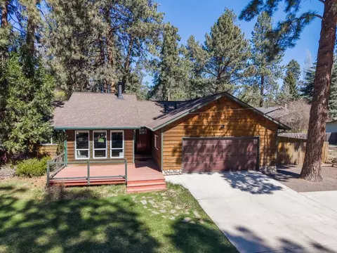 19920 Ponderosa St, Bend, OR 97702