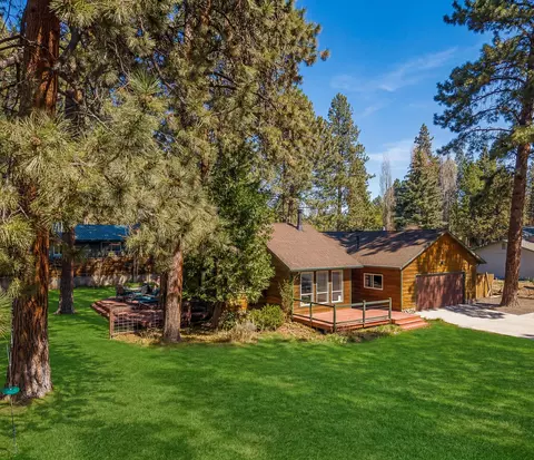 19920 Ponderosa St, Bend, OR 97702