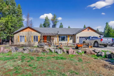 137240 Mohawk Dr, Crescent, OR 97733
