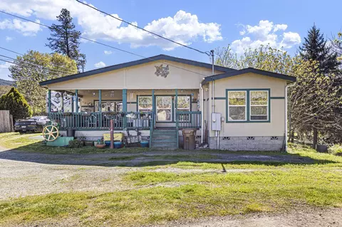 1313 N Old Pacific Hwy, Myrtle Creek, OR 97457