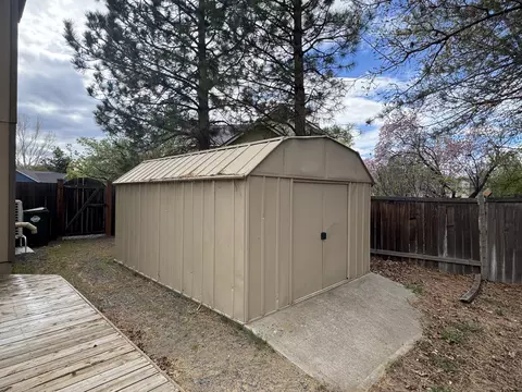 Other - 2014 NE Taylor Ct, Bend, OR 97701 photo 6 of 7