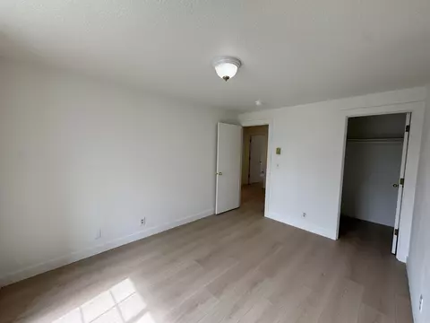 Bedroom - 2014 NE Taylor Ct, Bend, OR 97701 photo 6 of 6