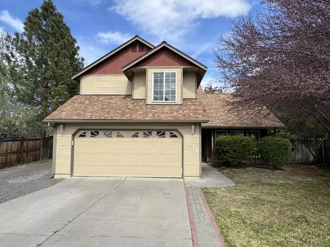 2014 NE Taylor Ct, Bend, OR 97701