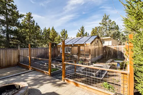 Exterior - 2742 NW Scandia Loop, Bend, OR 97703 photo 13 of 22