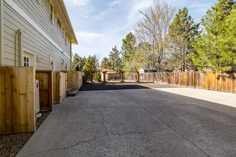 Exterior - 2742 NW Scandia Loop, Bend, OR 97703 photo 8 of 22