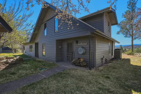 Exterior - 65025 Wapiti Way, Bend, OR 97703 photo 12 of 17