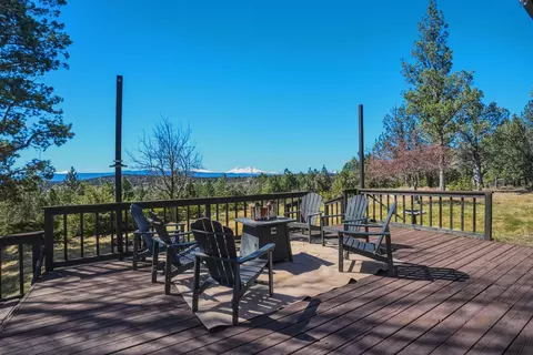 Exterior - 65025 Wapiti Way, Bend, OR 97703 photo 5 of 17