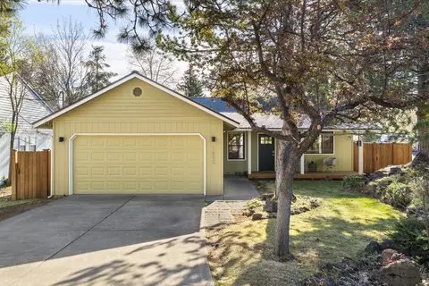 1602 NE 5th St, Bend, OR 97701