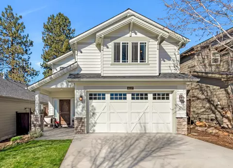 61137 SW Teton Ln, Bend, OR 97702