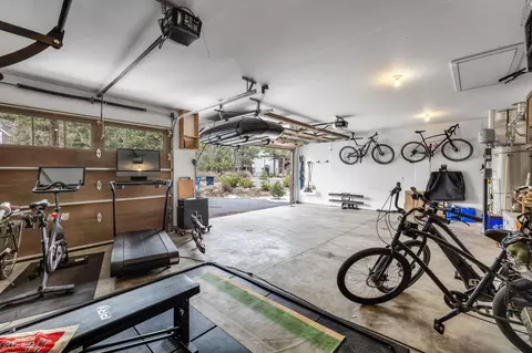 3277 NW Pee Wee Ct, Bend, OR 97703 photo 42