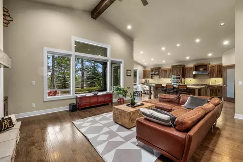 3277 NW Pee Wee Ct, Bend, OR 97703 photo 12