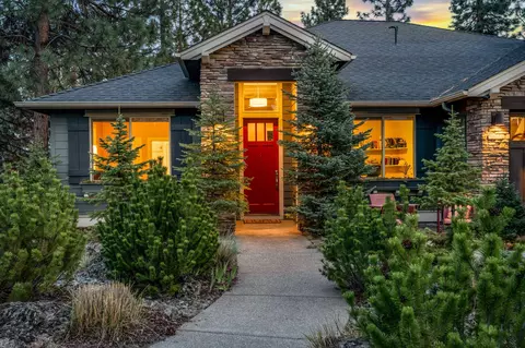 3277 NW Pee Wee Ct, Bend, OR 97703 photo 3