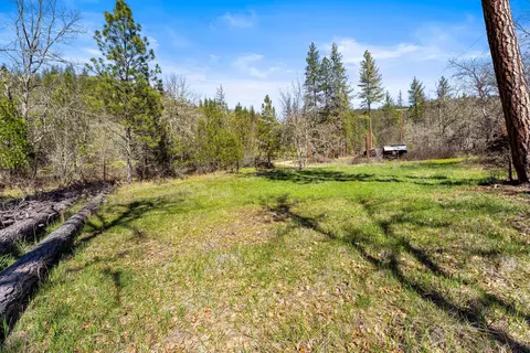 Exterior - 164 Busch Rd, Trail, OR 97541 photo 7 of 8