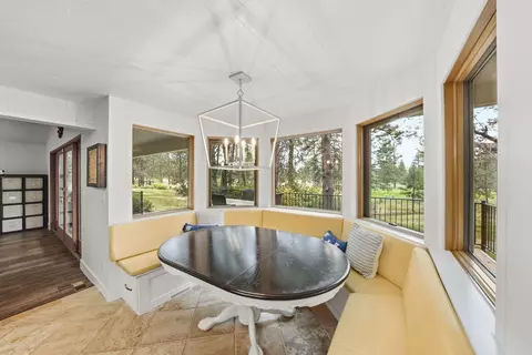 Dining - 20344 Donkey Sled Rd, Bend, OR 97702 photo 7 of 7
