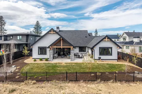 Exterior - 3267 NW Celilo Ln, Bend, OR 97703 photo 8 of 13