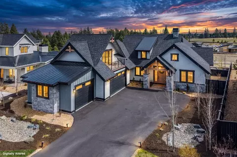 3267 NW Celilo Ln, Bend, OR 97703