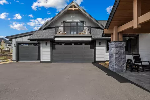 Exterior - 3267 NW Celilo Ln, Bend, OR 97703 photo 3 of 13