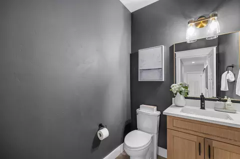 Bath - 3267 NW Celilo Ln, Bend, OR 97703 photo 7 of 7