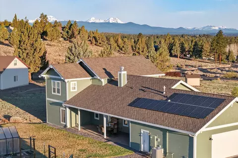 59871 Calgary Loop, Bend, OR 97702