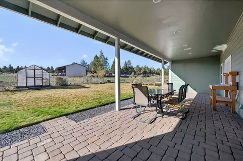Exterior - 59871 Calgary Loop, Bend, OR 97702 photo 5 of 7