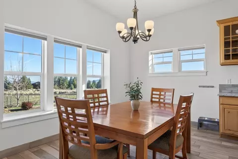 Dining - 59871 Calgary Loop, Bend, OR 97702 photo 3 of 3