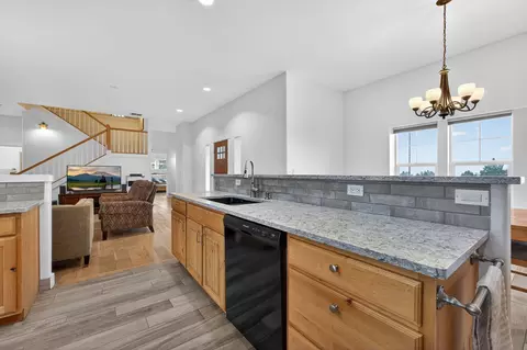 Kitchen - 59871 Calgary Loop, Bend, OR 97702 photo 2 of 8