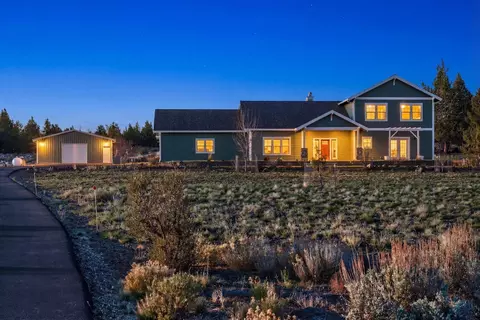 Exterior - 59871 Calgary Loop, Bend, OR 97702 photo 1 of 7