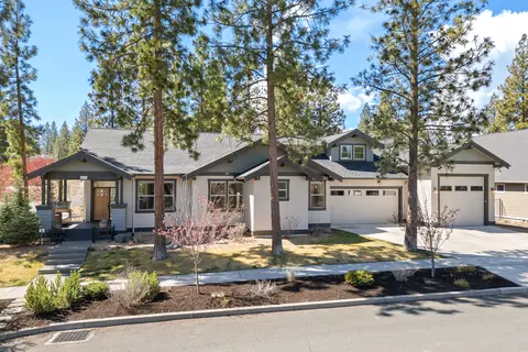 3187 NW Shevlin Meadow Dr, Bend, OR 97703