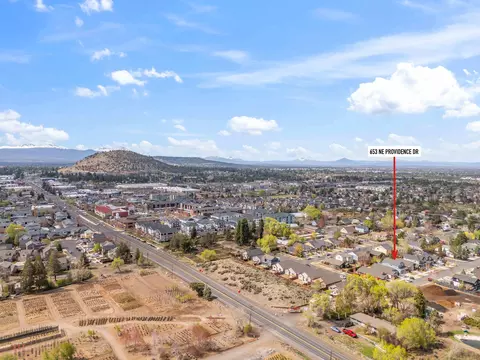 653 NE Providence Dr, Bend, OR 97701 photo 44