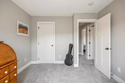 653 NE Providence Dr, Bend, OR 97701 photo 33