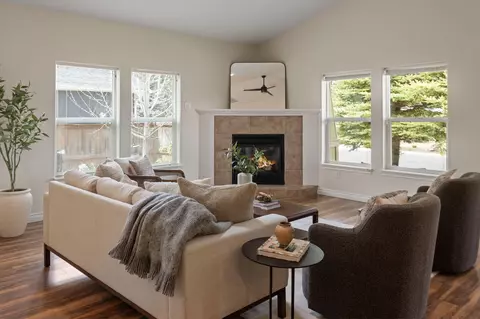 19508 Fishhawk Loop, Bend, OR 97702