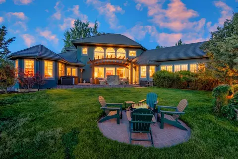 Exterior - 65440 Tweed Rd, Bend, OR 97703 photo 3 of 13