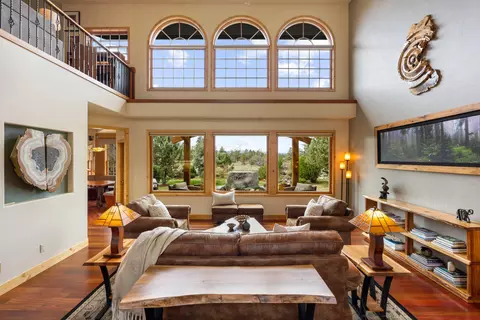 Living - 65440 Tweed Rd, Bend, OR 97703 photo 2 of 7