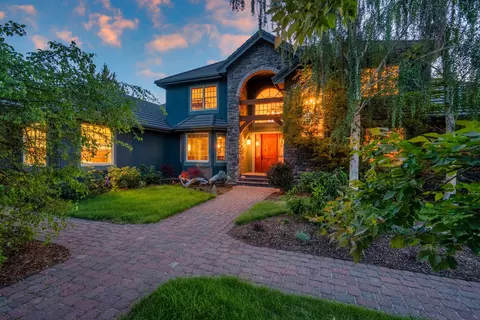Exterior - 65440 Tweed Rd, Bend, OR 97703 photo 1 of 13