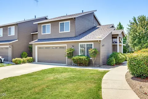 Exterior - 303 Live Oak Loop, Central Point, OR 97502 photo 11 of 11