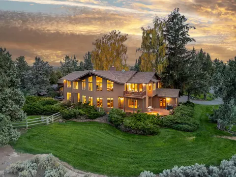 20799 NW Oneil Hwy, Redmond, OR 97756