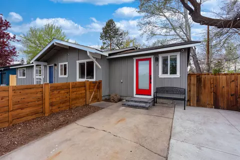 2639 NE Harvey # 1 & 2, Bend, OR 97701