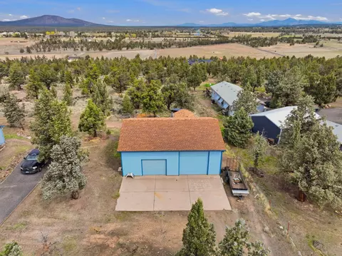 21130 Arid Ave, Bend, OR 97703 photo 5