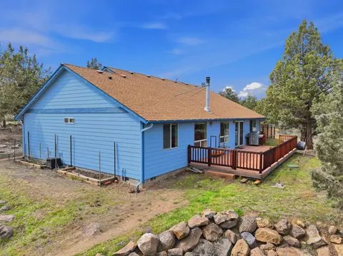 21130 Arid Ave, Bend, OR 97703 photo 9