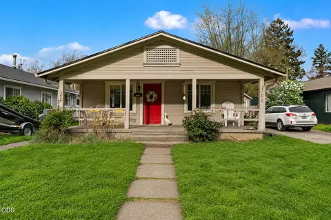 306 Vancouver Ave, Medford, OR 97504