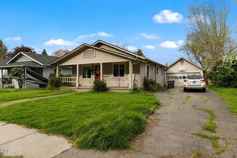 306 Vancouver Ave, Medford, OR 97504