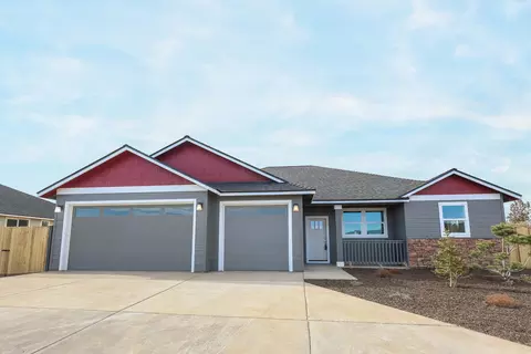 3855 SW Antelope Way #LOT 50, Redmond, OR 97756
