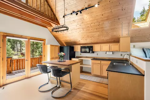 Kitchen - 16396 Skyline Dr, Bend, OR 97703 photo 3 of 4