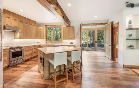 Kitchen - 16396 Skyline Dr, Bend, OR 97703 photo 1 of 4